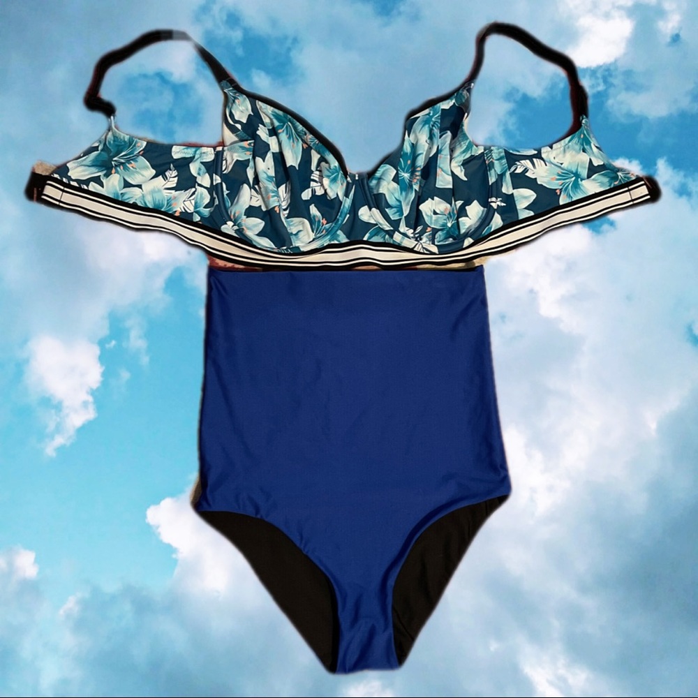 Elomi high wasted reversible bathing suit